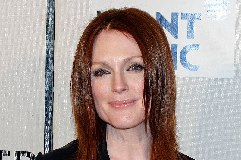 Julianne_Moore_by_David_Shankbone-alt_David Shankbone_3.0
