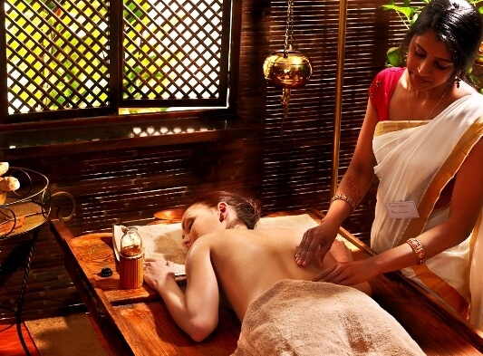 Hot Ayurveda - 90 minut