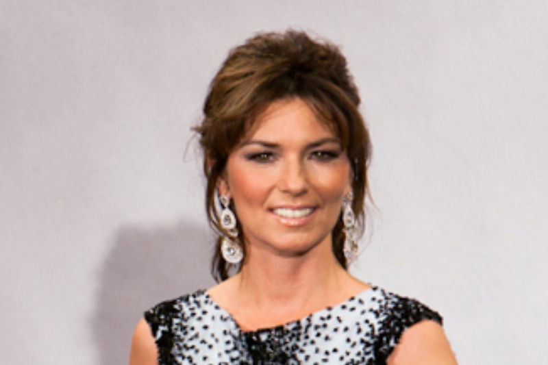 ShaniaTwainJunoAwardsMar2011_Sara-Collaton_2.0