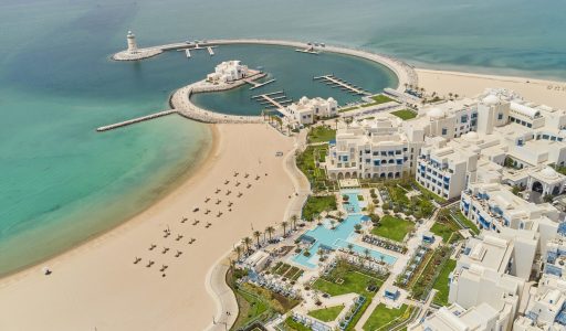 Hilton Salwa Beach Resort & Villas