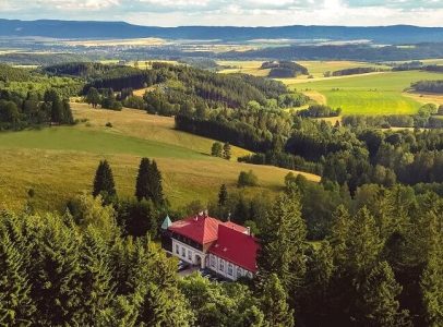 Ubytování v hotelu Zámeček Janovičky na 2 noci