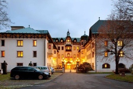 Chateau Monty Spa Resort