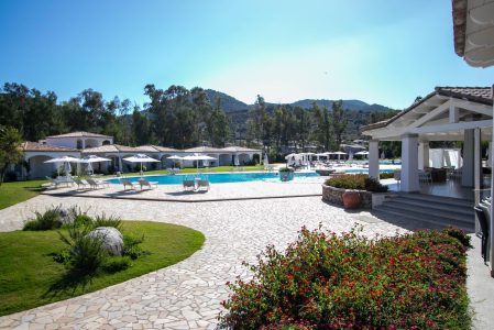 Limone Beach Resort