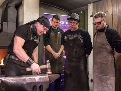 Kovářem na zkoušku