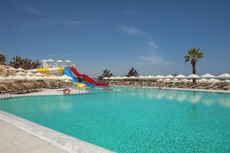 Louis St. Elias Resort