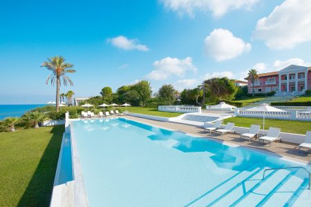 Mandola Rosa a Grecotel Resort to Live at Riviera Olympia