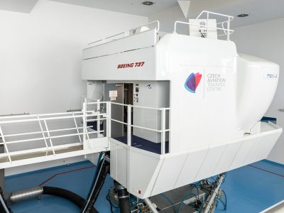 Certifikovaný plně pohyblivý simulátor Boeing 737